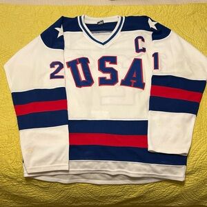 Size Men’s Large Mike Eruzione Hockey Jersey